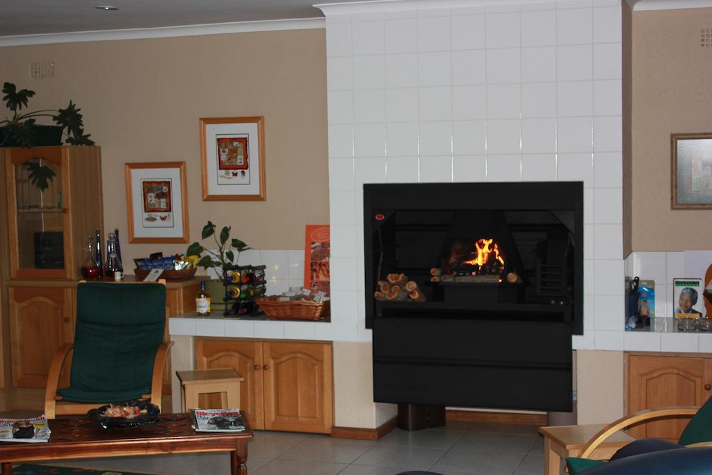 Old Oak Guest House Bellville Extérieur photo