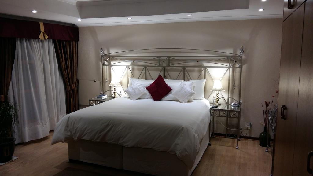 Old Oak Guest House Bellville Extérieur photo